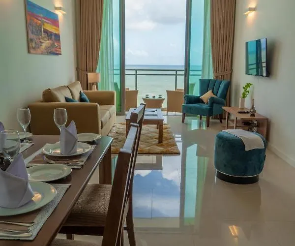 Oceanfront Galle Apartment L4-10